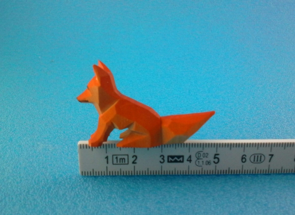 Fuchs 5 cm  -  sitzend